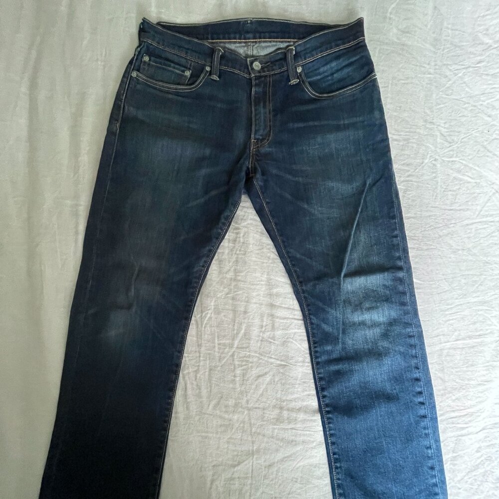 Levi's 514 Men's Straight Fit Jeans - 33x30